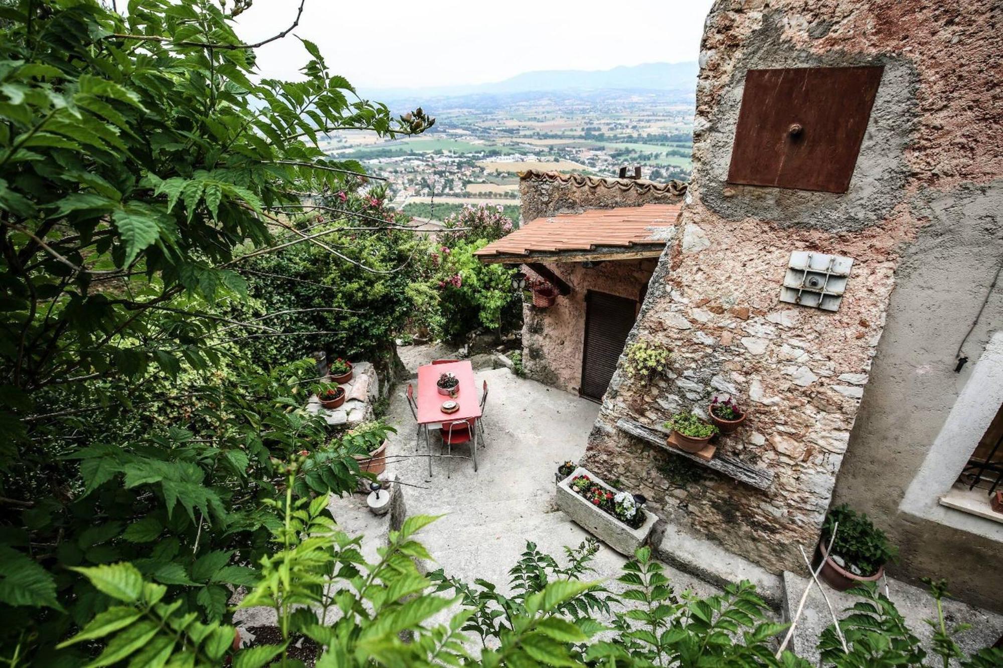 Villa Rurale Nei Pressi Castello Campello sul Clitunno Zewnętrze zdjęcie