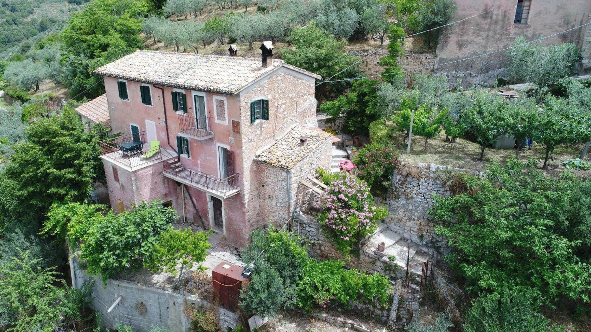 Villa Rurale Nei Pressi Castello Campello sul Clitunno Zewnętrze zdjęcie